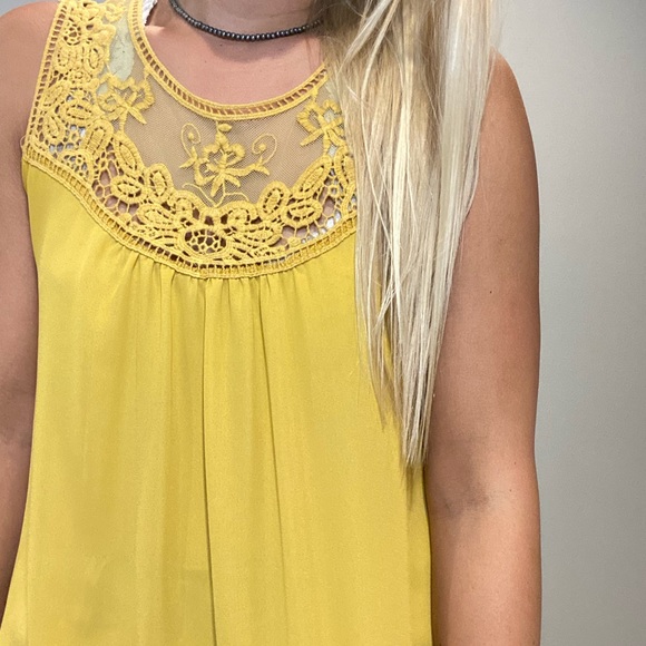 Tank top - Picture 4 of 4